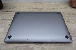  Apple Retina Macbook Pro 13 M2 Touchbar - 2021 - Használt, karcmentes 