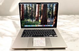 43. Apple MacBook Air 15