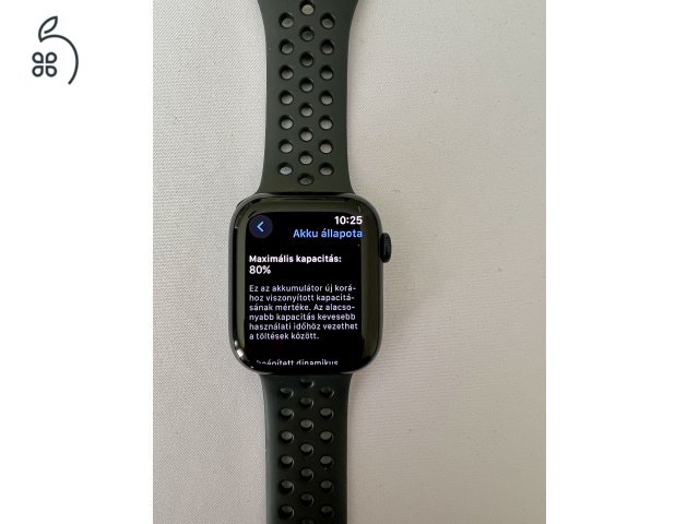 Apple Watch 7 45 mm Nike fekete 