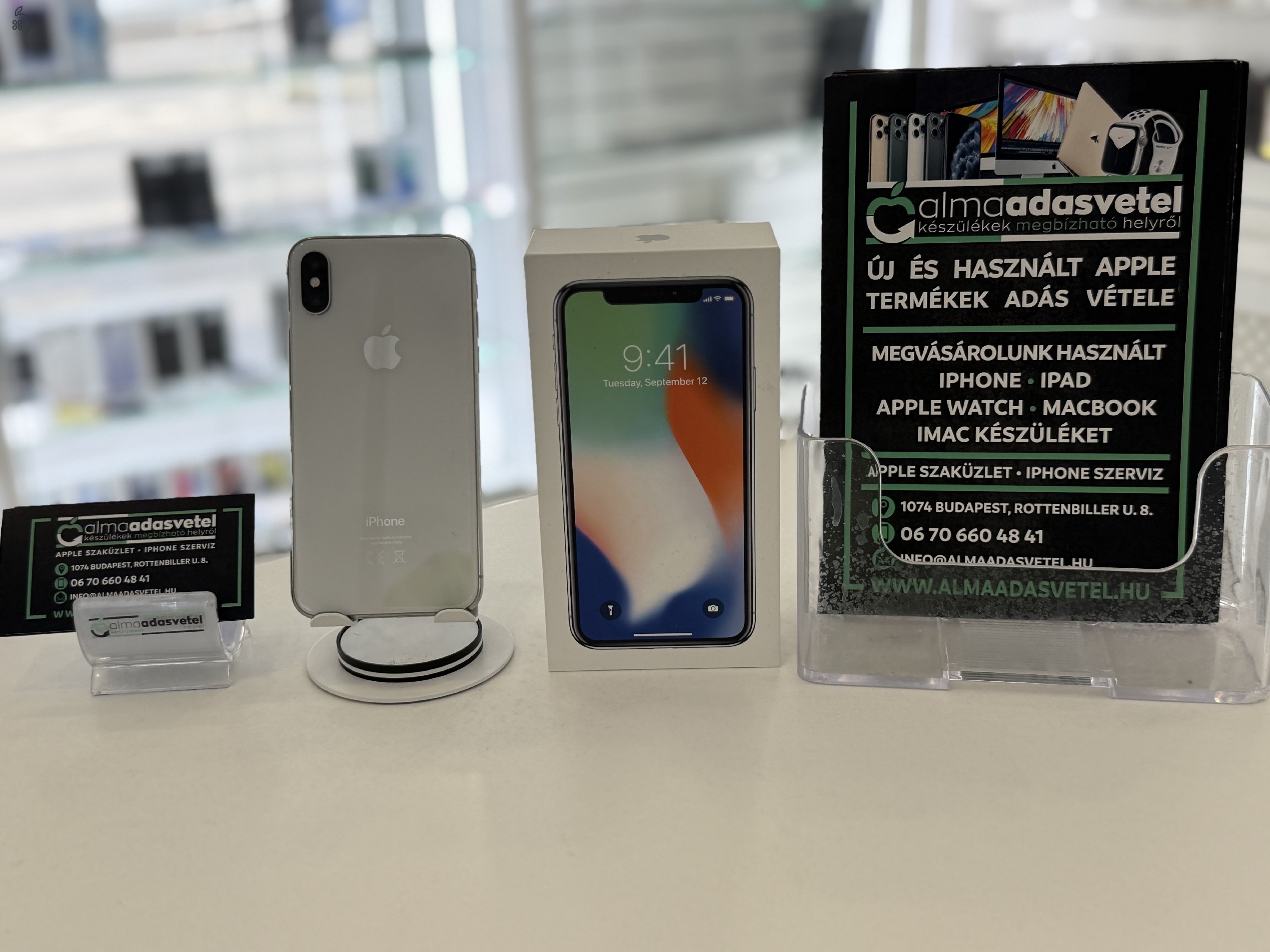 iPhone X 64GB Megkímélt/1-3 hónap gar./Akku 100%/p4244