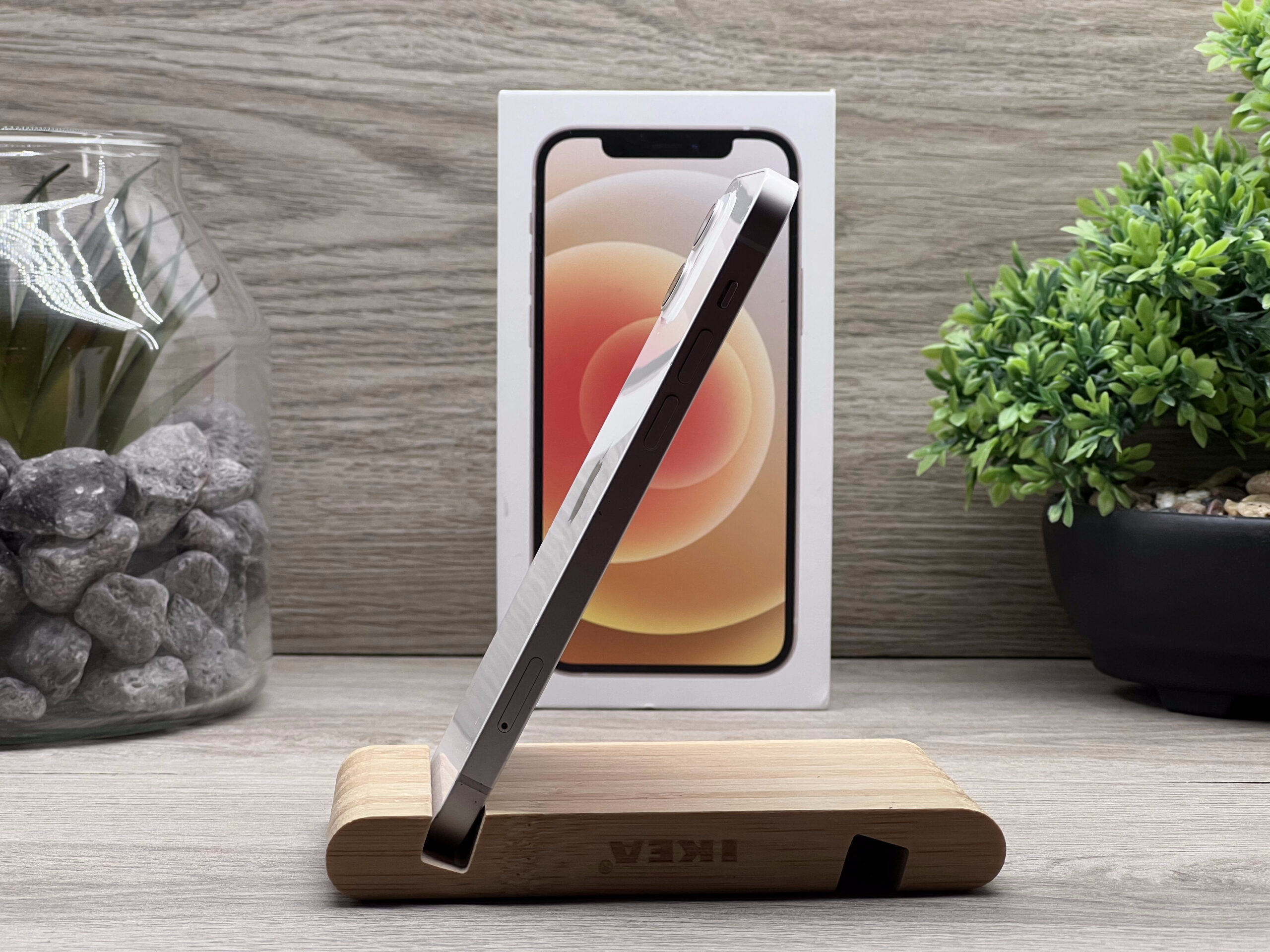 iPhone 12 White 64GB 2 ÉV Garanciával Számlával Aksi 91%