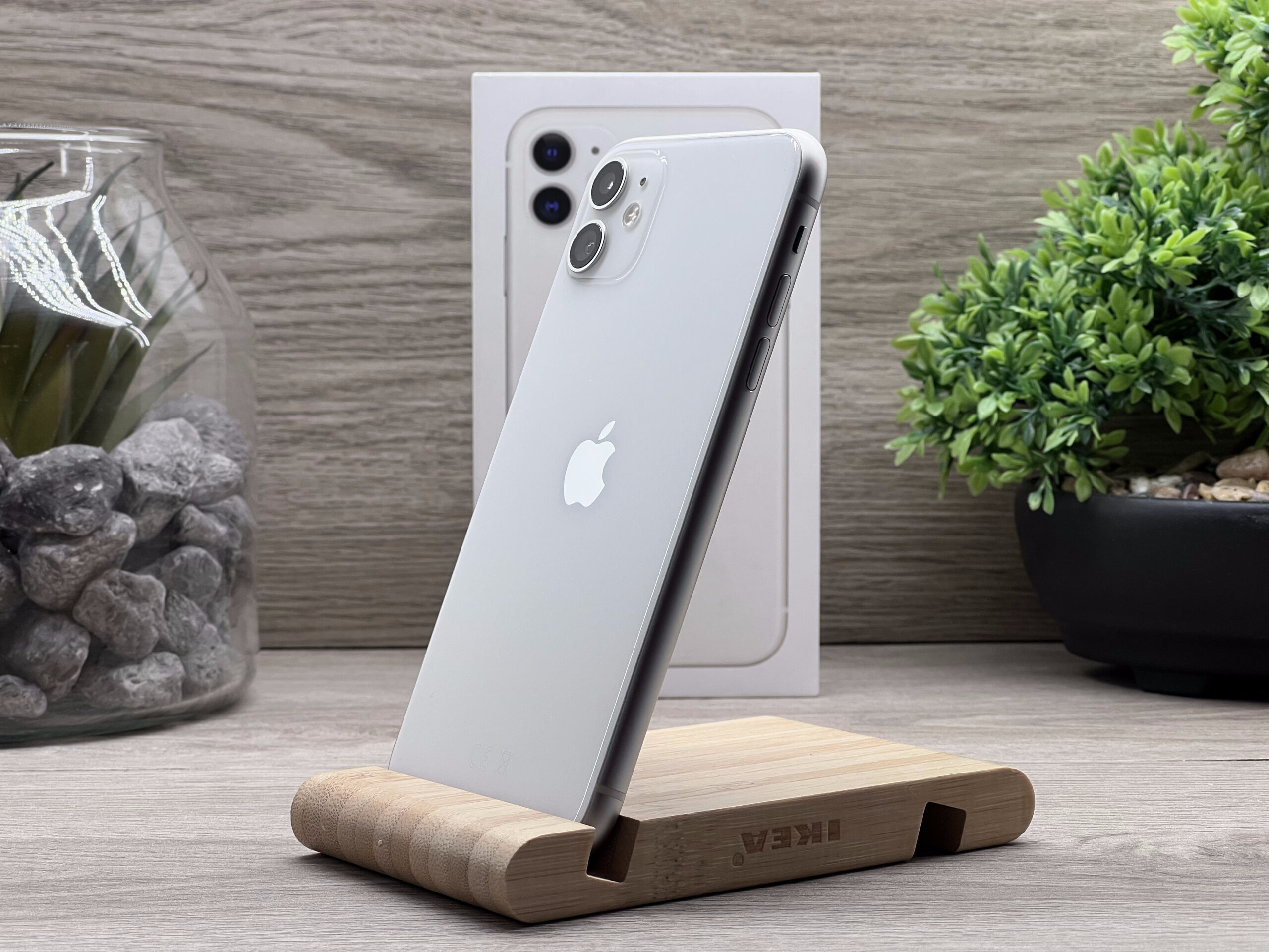 Hibátlan iPhone 11 White 128GB 2 ÉV Garanciával Számlával Aksi 100%