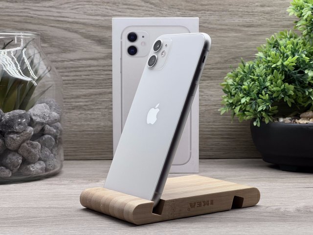 iPhone 11 White 128GB 2 ÉV Garanciával Számlával Aksi 100%
