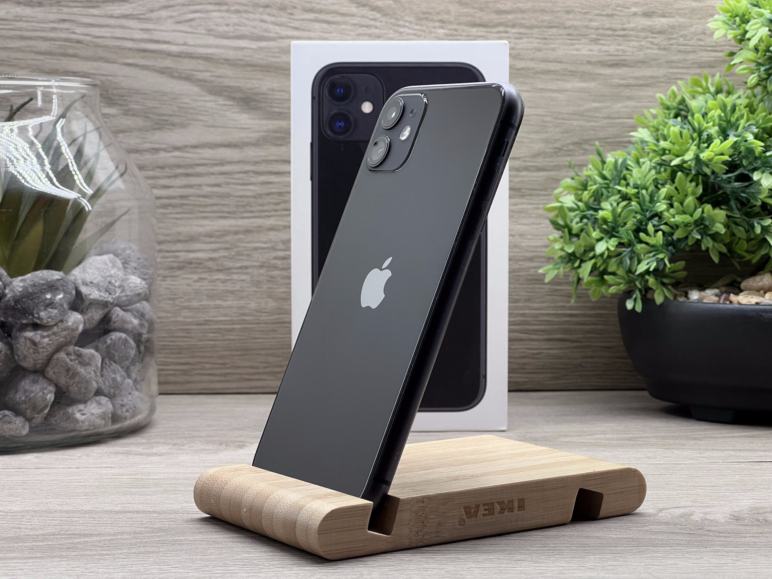 iPhone 11 Black 128GB 2 ÉV Garanciával Számlával Aksi 100%