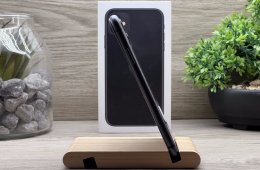 iPhone 11 Black 128GB 2 ÉV Garanciával Számlával Aksi 100%