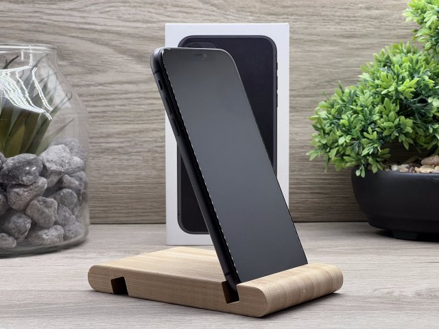 iPhone 11 Black 128GB 2 ÉV Garanciával Számlával Aksi 100%