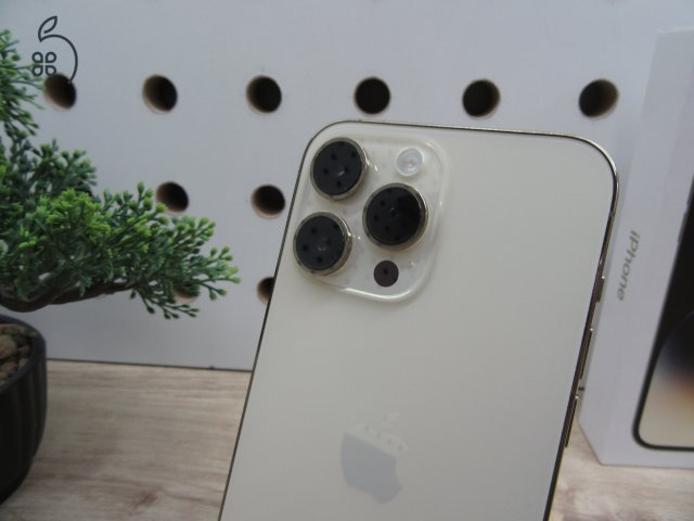 Apple iPhone 14 Pro Max - Gold - Használt, karcmentes