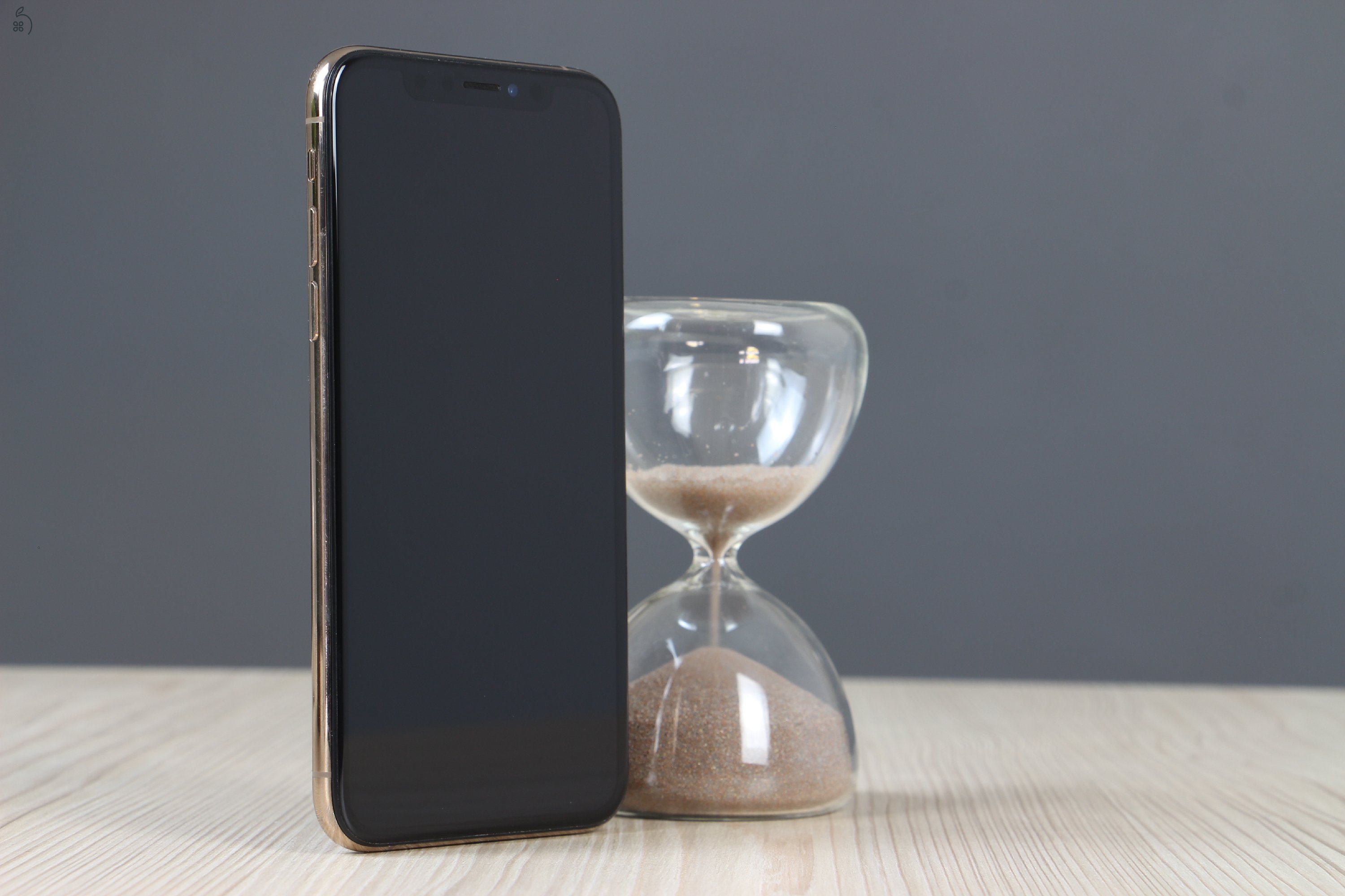 Apple iPhone Xs 256GB Gold B US-6554