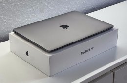MacBook Air 2020 13 M1 256GB 2 ÉV Garanciával Számlával