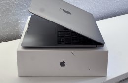 MacBook Air 2020 13 M1 256GB 2 ÉV Garanciával Számlával