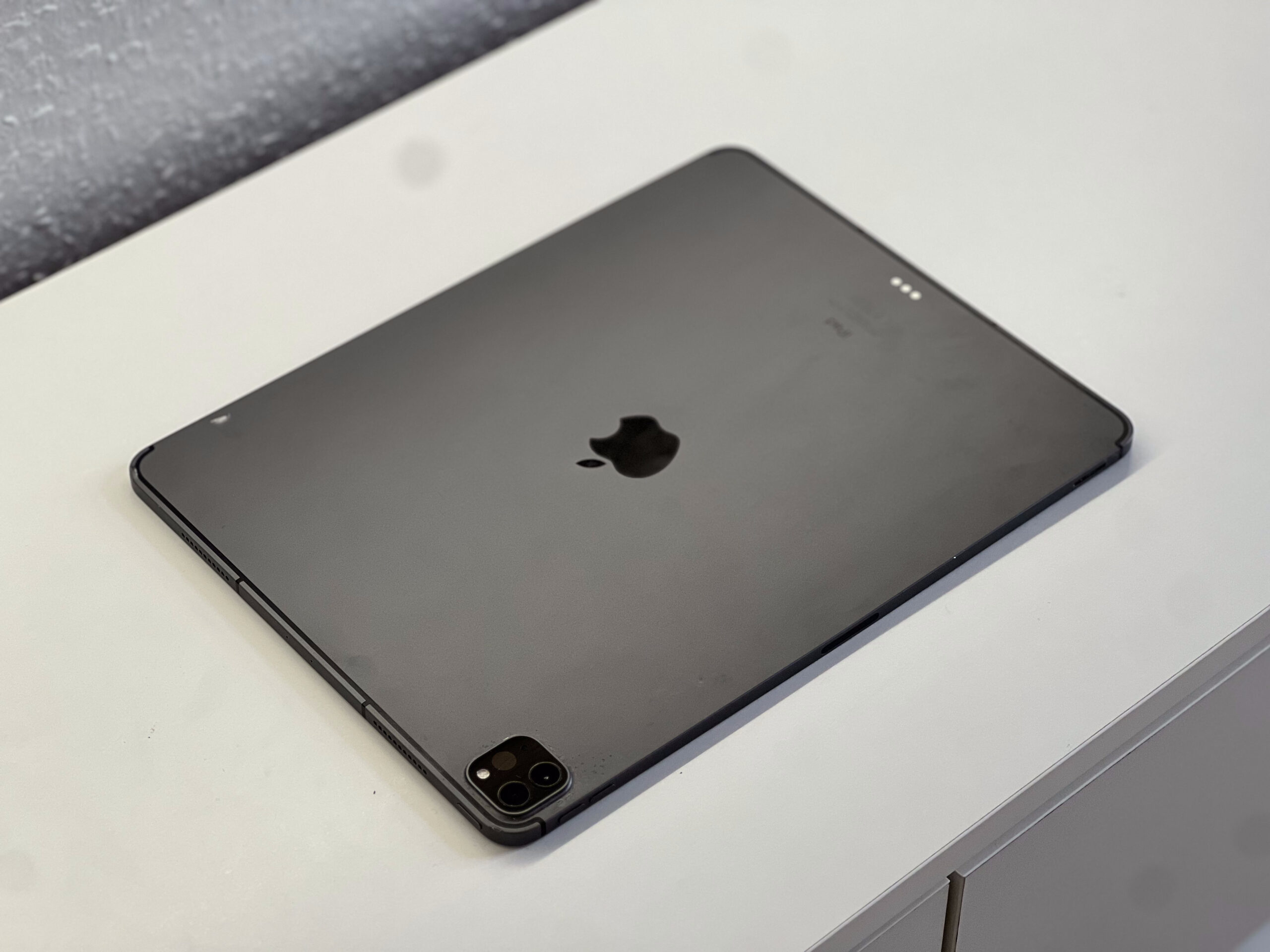 iPad Pro 5th Generáció Space Gray CEL 256GB 2 ÉV Garanciával Számlával