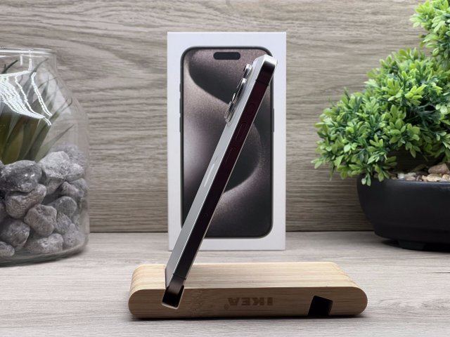 Hibátlan iPhone 15 Pro Natural Titanium 256GB 2 ÉV Garanciával Számlával