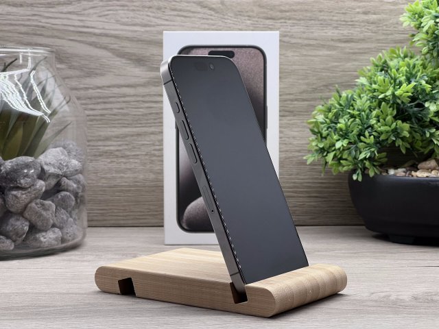Hibátlan iPhone 15 Pro Natural Titanium 256GB 2 ÉV Garanciával Számlával