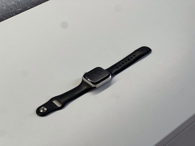Apple Watch S7 Silver CEL 41MM 2 ÉV Garanciával Számlával
