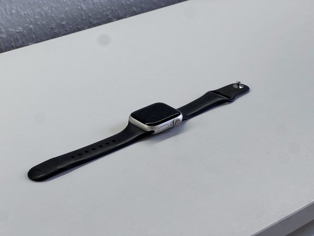Apple Watch S7 Silver CEL 41MM 2 ÉV Garanciával Számlával