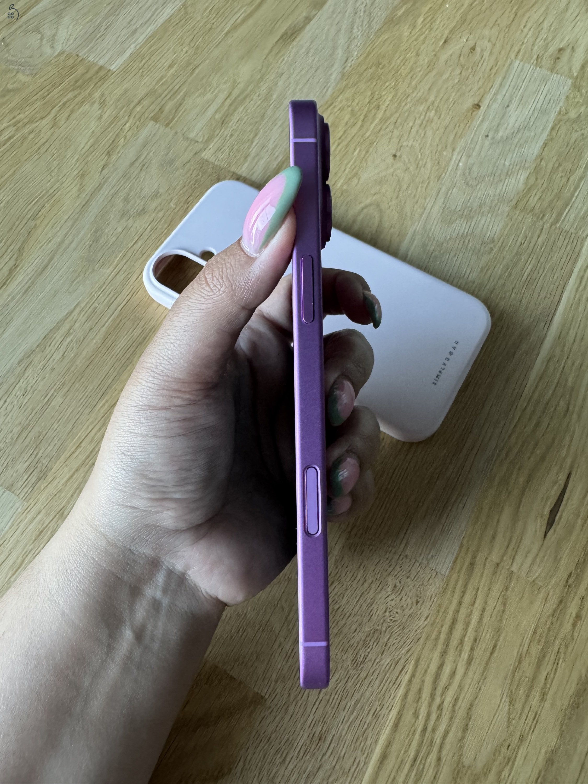 iPhone 16 Plus Pink