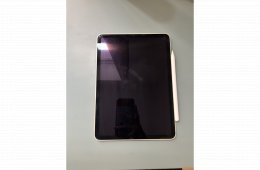 iPad Air 5 generációs 64 GB + Apple Pencil + Tok