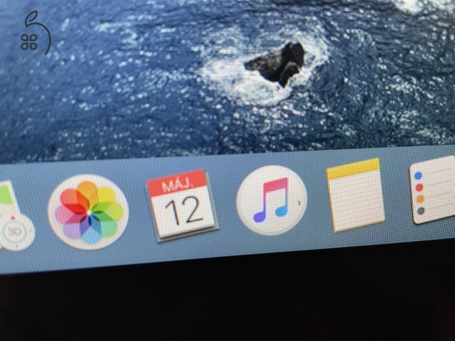 iMac 21,5