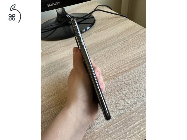 iPhone XS Max Space Gray 256GB eladó