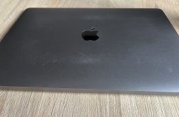 MacBook Air 2019 13