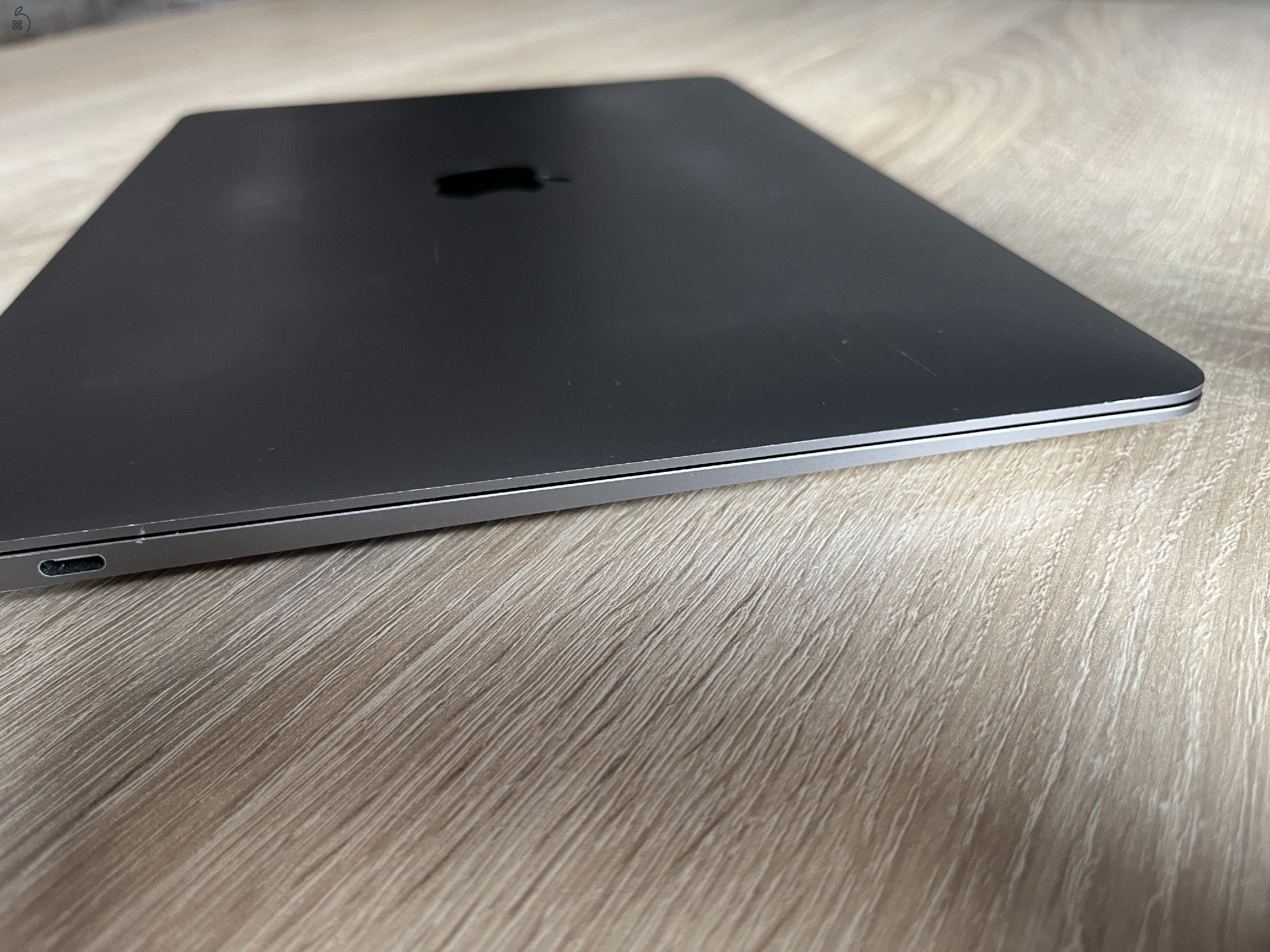 MacBook Air 2019 13