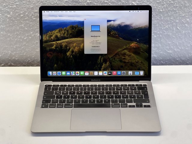 MacBook Air 2020 13 M1 256GB 2 ÉV Garanciával Számlával