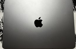 Apple MacBook Air