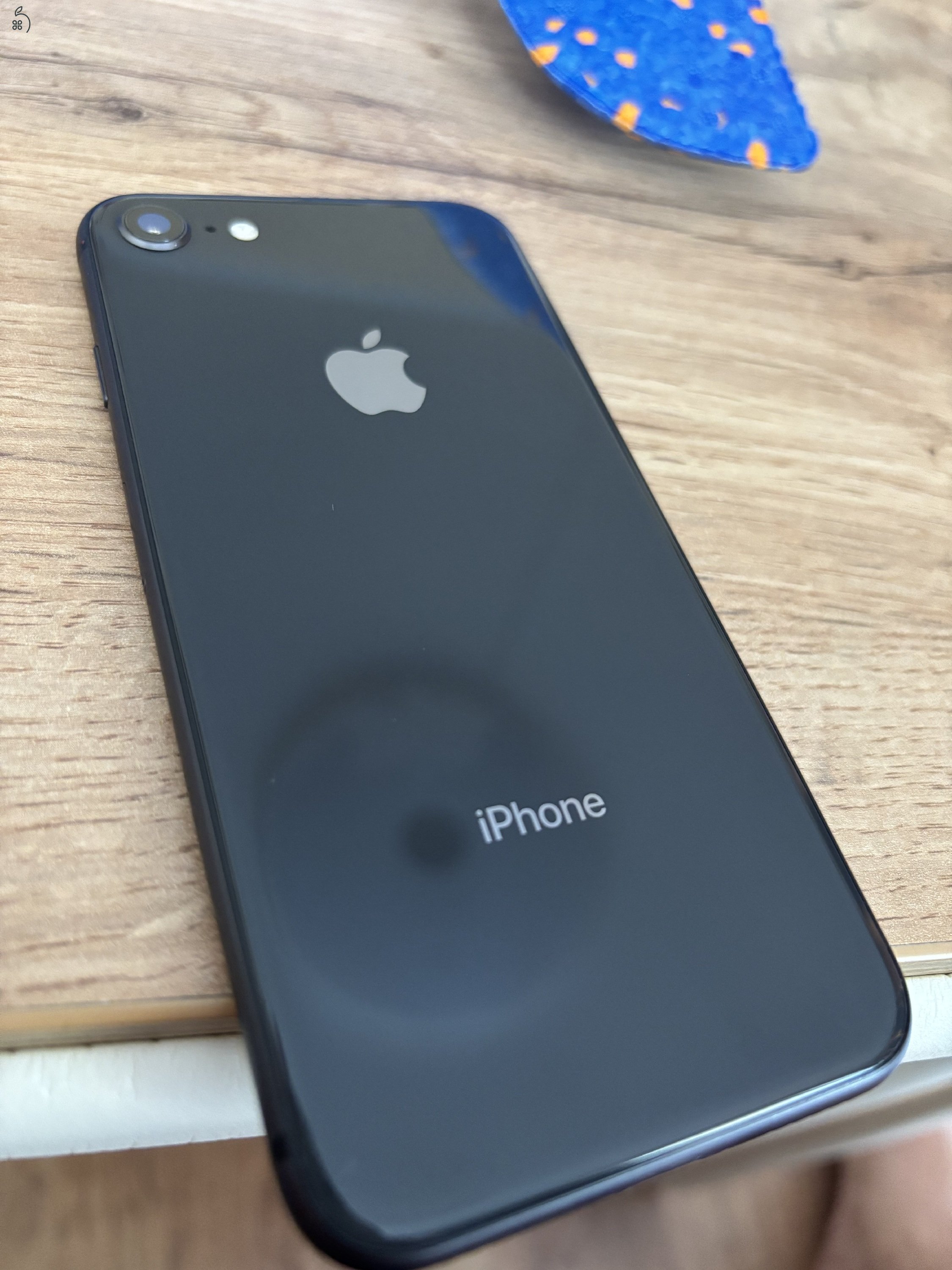 iPhone 8 64GB