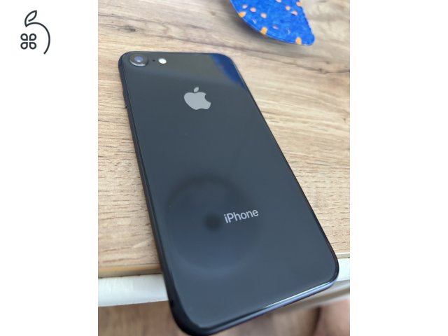 iPhone 8 64GB