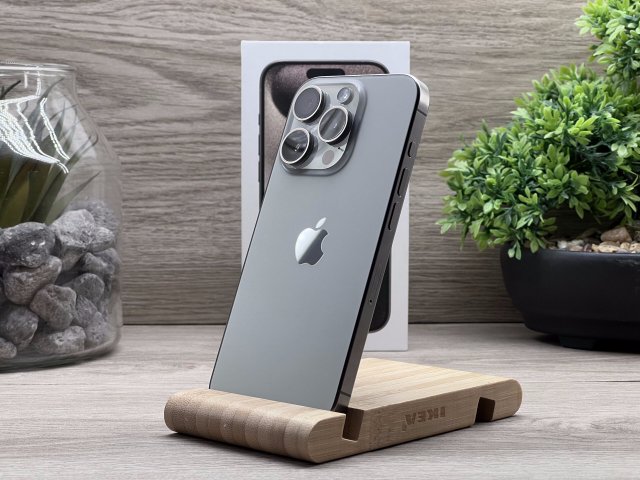 Hibátlan iPhone 15 Pro Natural Titanium 256GB 2 ÉV Garanciával Számlával Aksi 91%