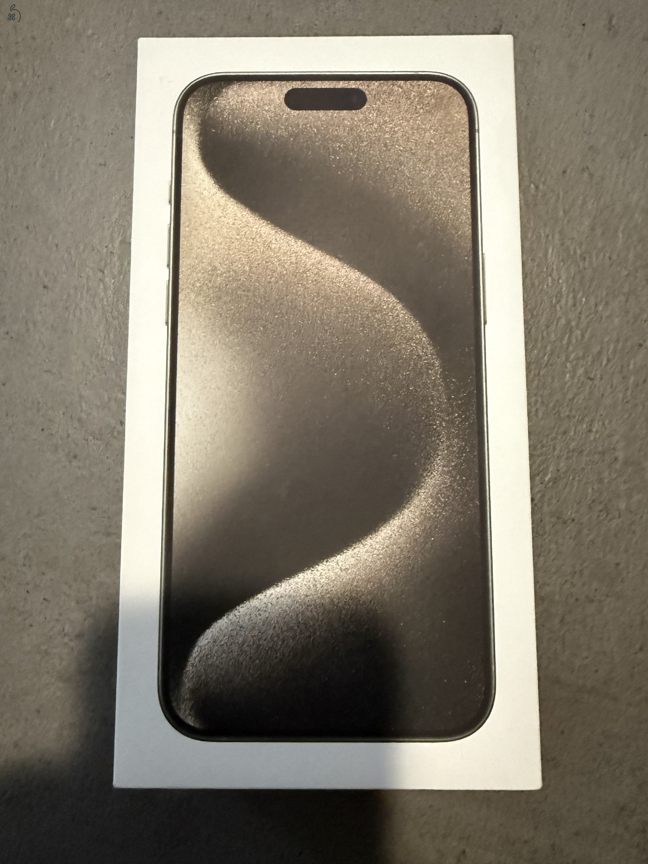 Eladó Új iPhone 15 Pro Max Titán