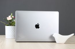 Apple Macbook Pro 13