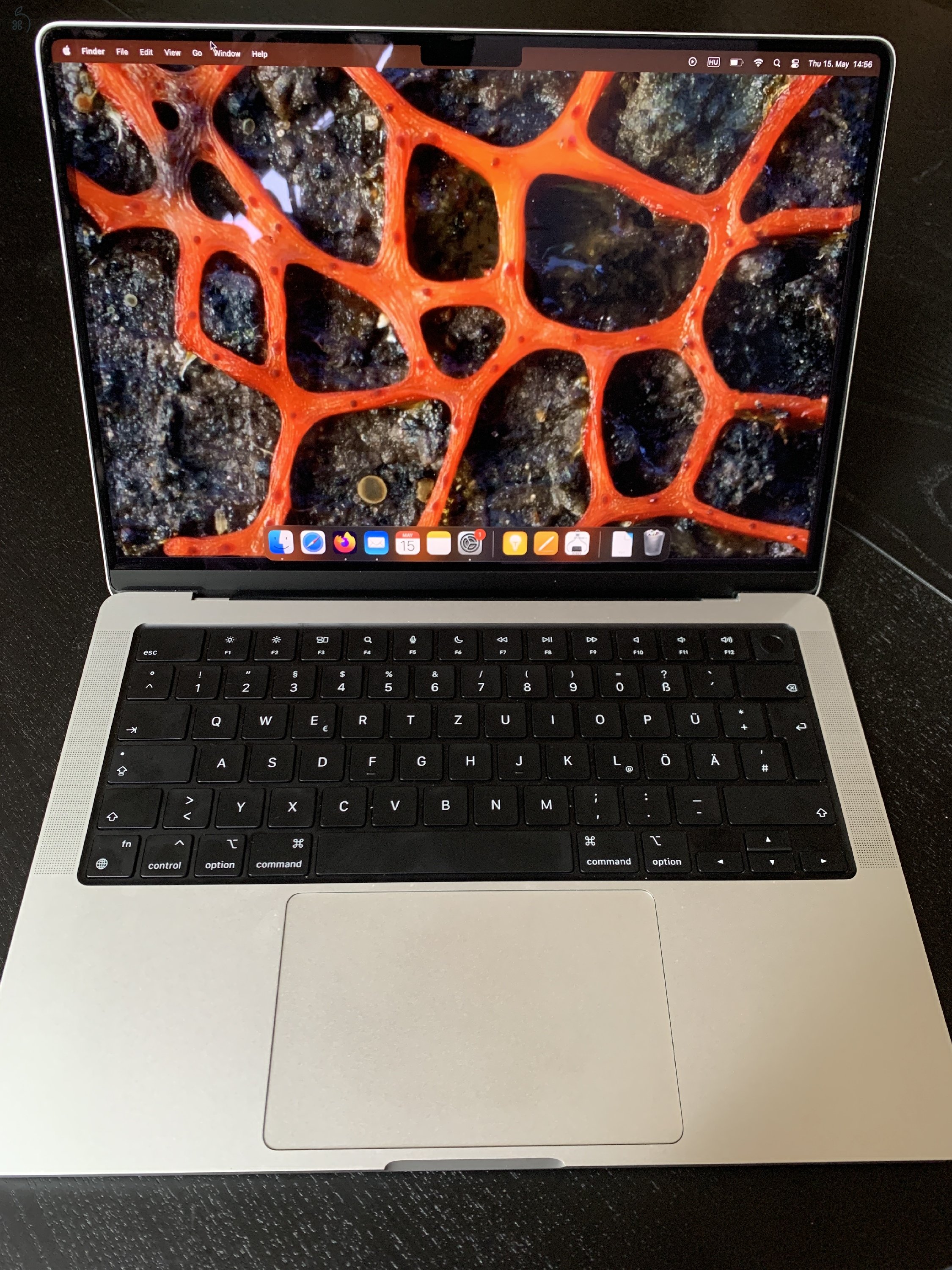 makulátlan MacBook Pro 14