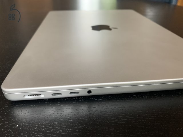 makulátlan MacBook Pro 14