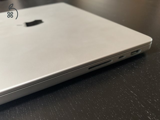 makulátlan MacBook Pro 14