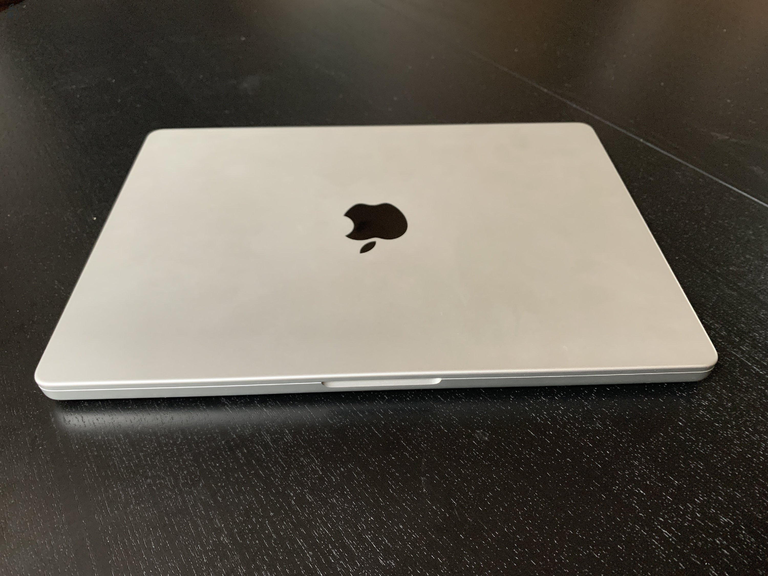 makulátlan MacBook Pro 14