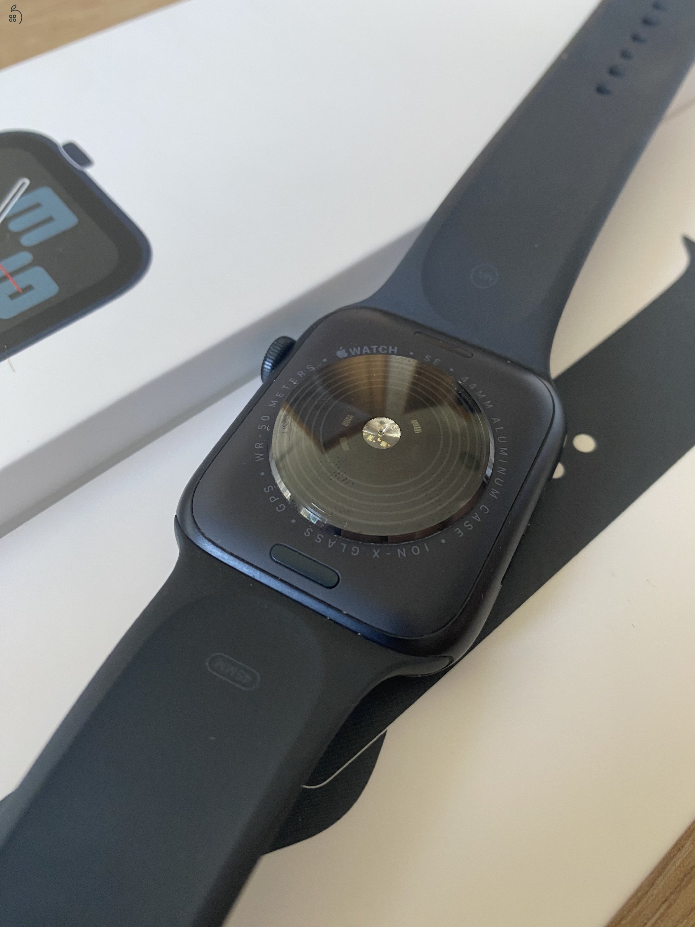 Apple watch SE 100%! 44mm