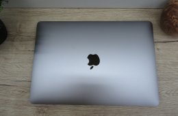 Apple Macbook Pro 13 M1 Touchbar - 2020 - Használt, szép állapot