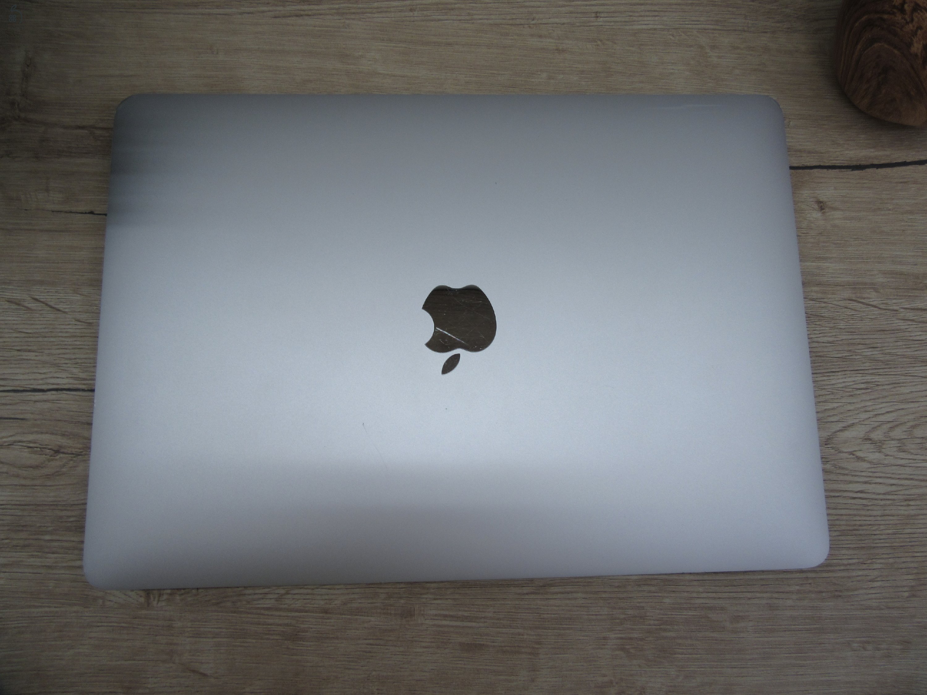  Apple Macbook Pro 13 M1 Touchbar - 2020 - Használt, szép állapot 