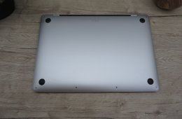  Apple Macbook Pro 13 M1 Touchbar - 2020 - Használt, szép állapot 