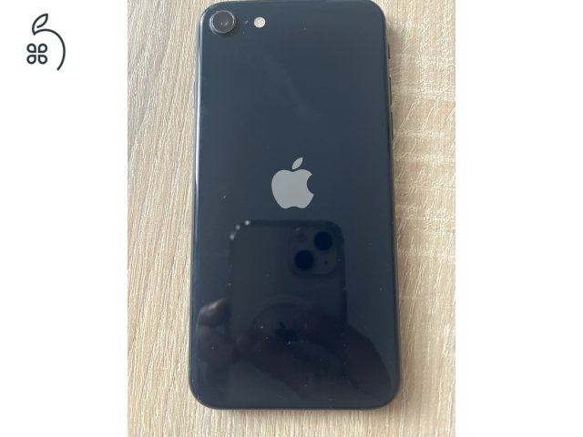 IPHONE SE3 2022 64GB TÖKÉLETES ÁLLAPOT , NAGYON JÓ AKKU,GARANCIA, ÜZLETBŐL
