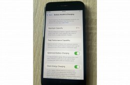IPHONE SE3 2022 64GB TÖKÉLETES ÁLLAPOT , NAGYON JÓ AKKU,GARANCIA, ÜZLETBŐL