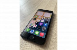 IPHONE SE3 2022 64GB TÖKÉLETES ÁLLAPOT , NAGYON JÓ AKKU,GARANCIA, ÜZLETBŐL