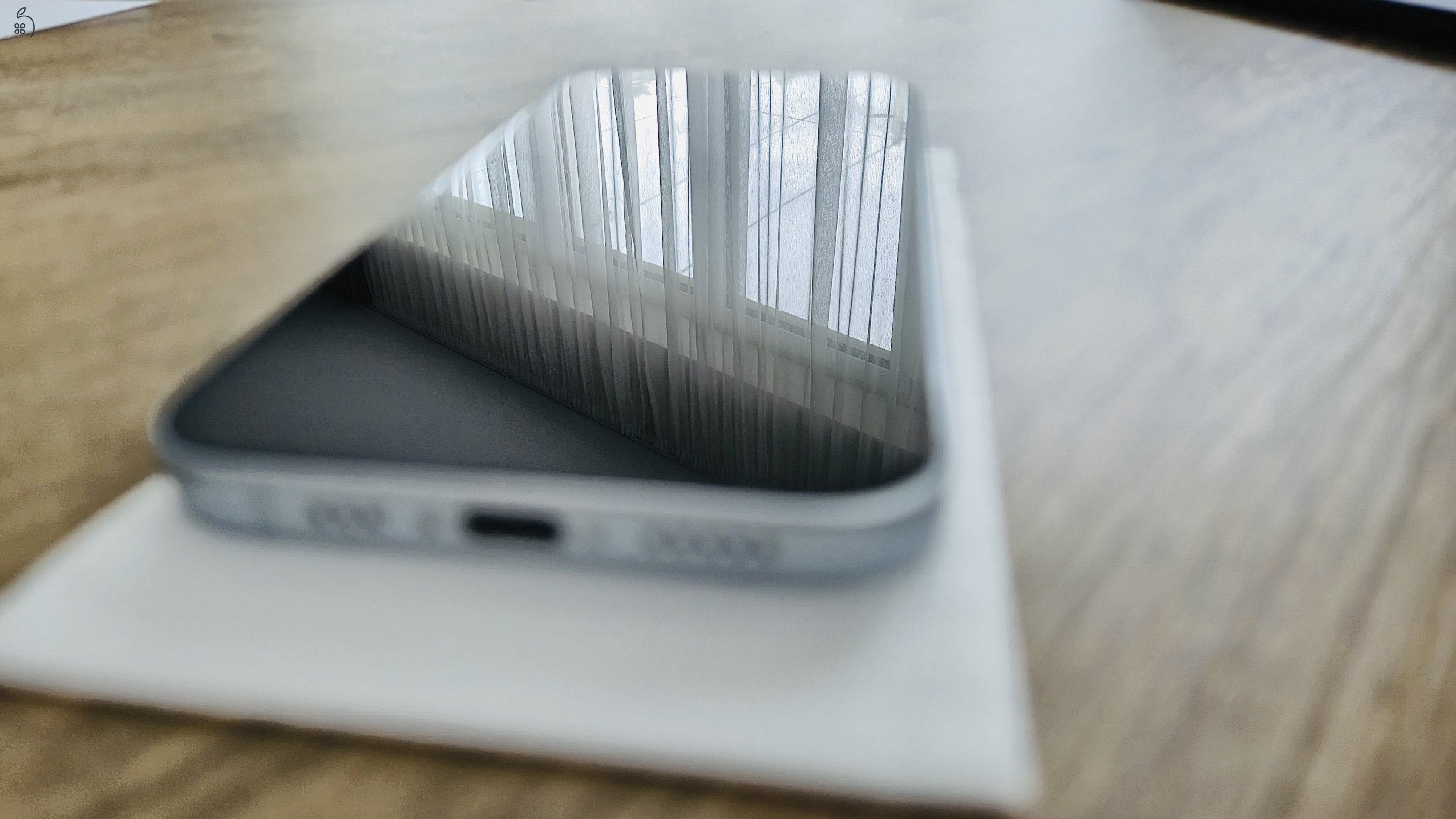 iPhone 15 256 GB(kék)