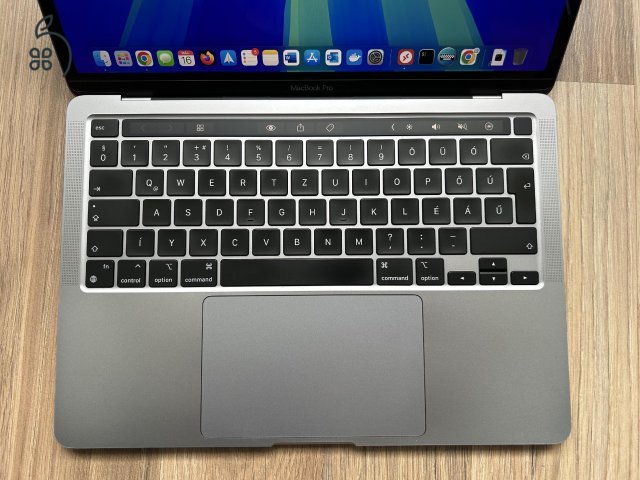  Apple Macbook Pro 13 M1, 16GB RAM, 512 GB SSD