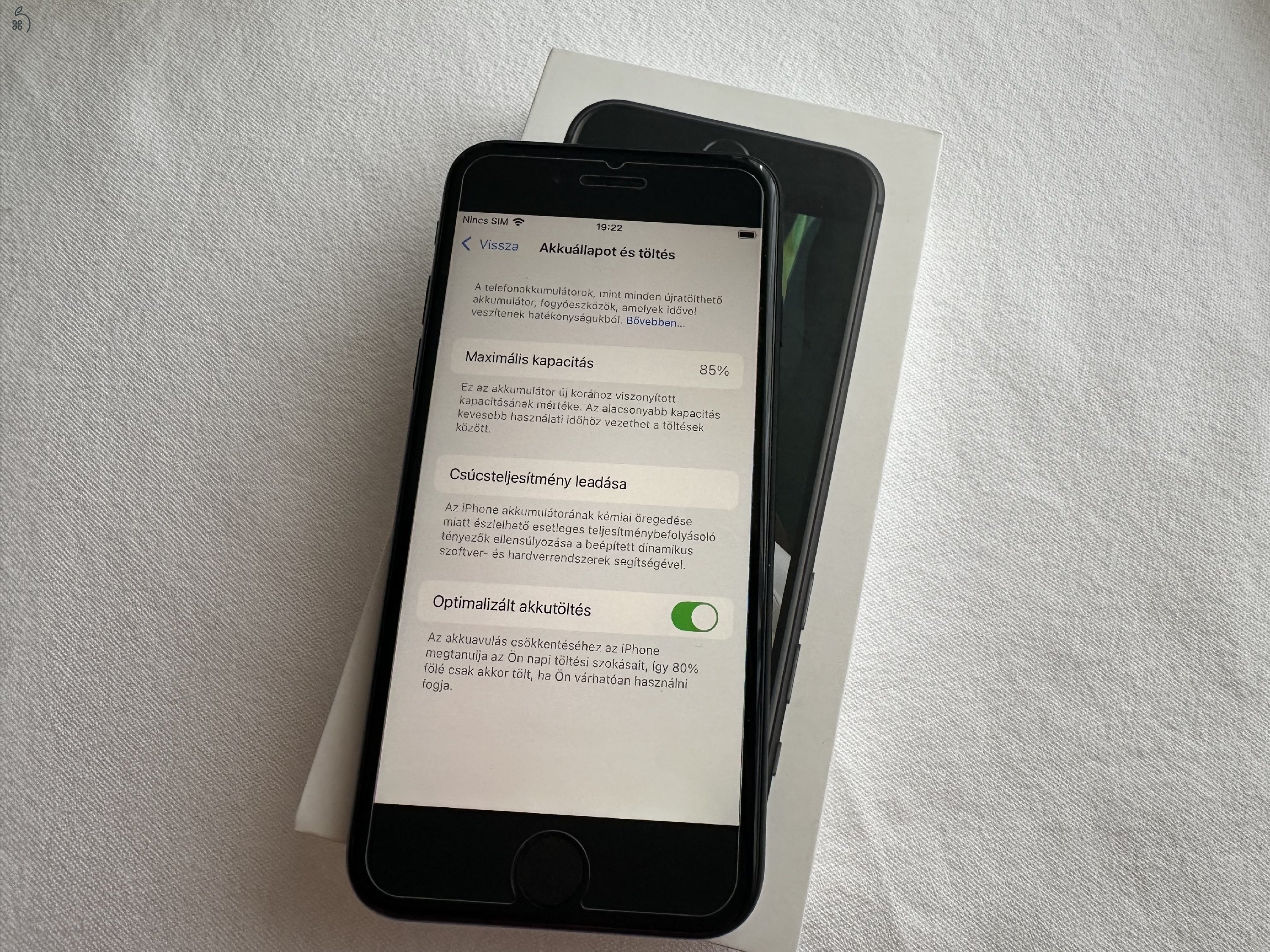 Tökéletes állapotú iPhone SE 64GB!!