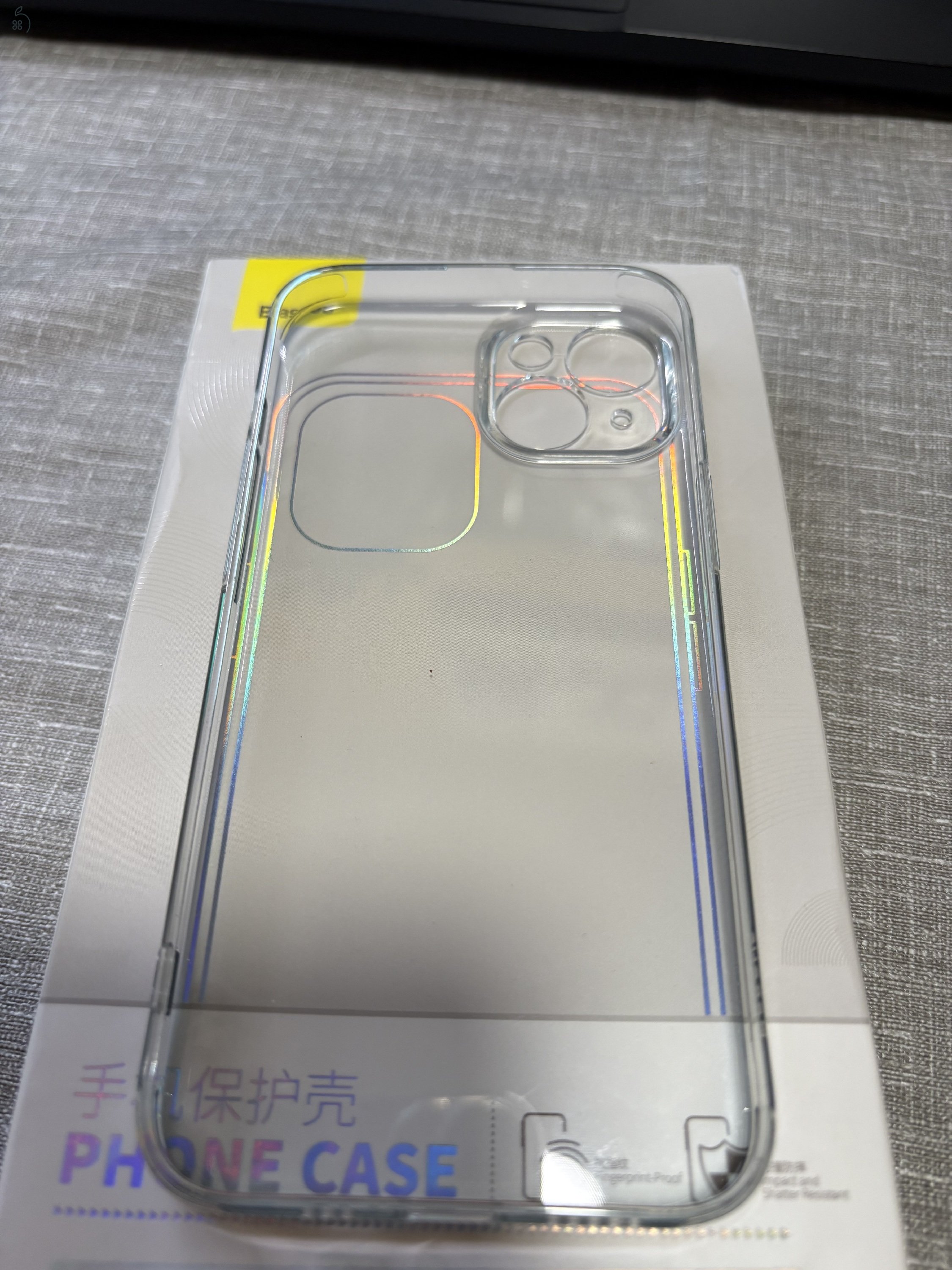 Új Iphone 13/13Pro és 14 Baseus átlátszó szilikon tok