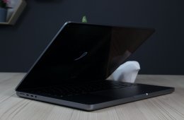 Apple MacBook Pro 14” (M1 Pro / 16GB / 512GB SSD / Magyar billentyűzet) – Profi teljesítmény, most elérhető áron