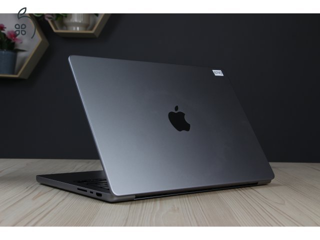 Macbook Pro 14