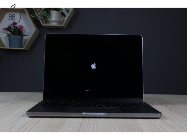 Macbook Pro 14